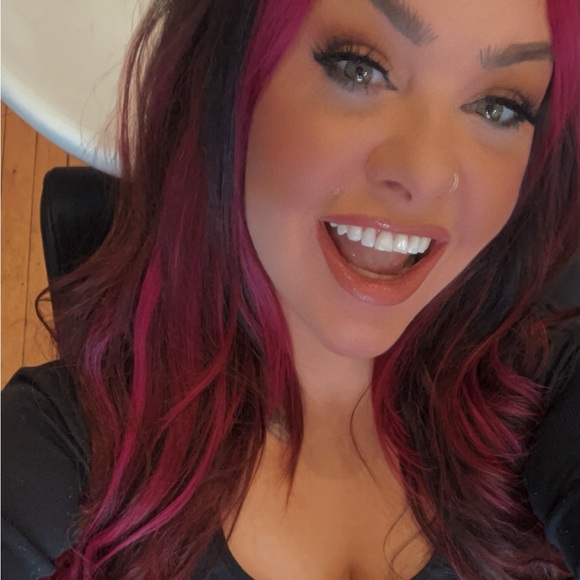 Meet your Posher, Dilley β¨ - Picture 9 of 9